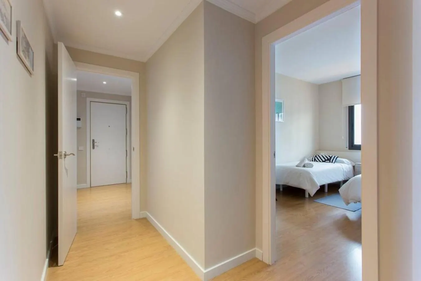New Apartment With Private Rooftop L’Hospitalet de Llobregat